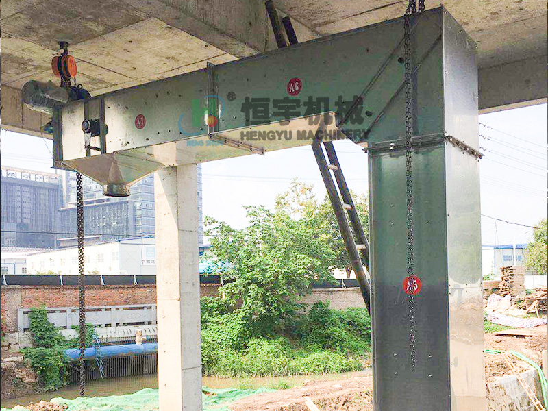 江蘇某環(huán)?？萍加邢薰?Z型提升機