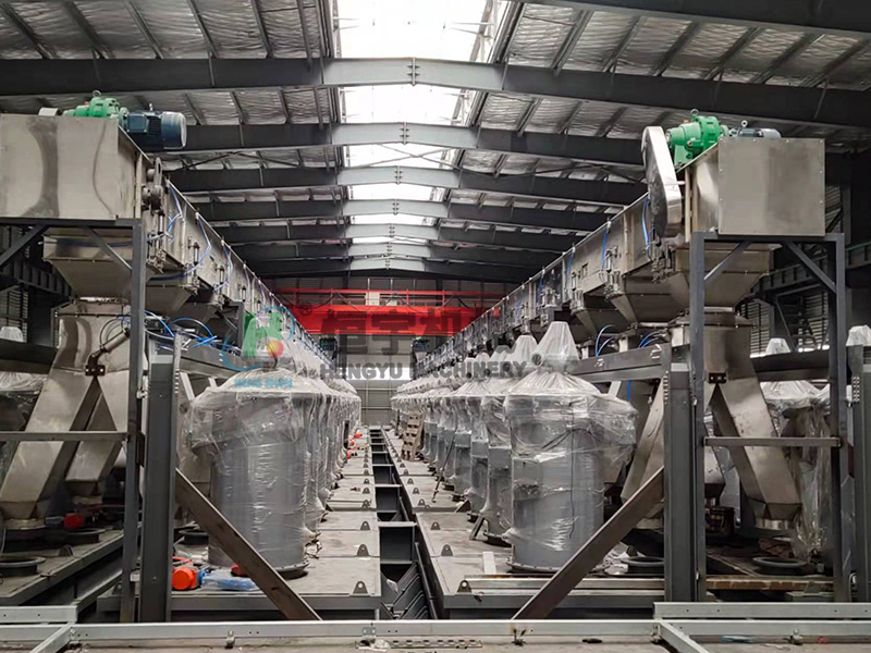 江蘇-耐火材料-8臺-7升-出料口24個(gè)-不銹鋼多點(diǎn)卸料Z型提升機